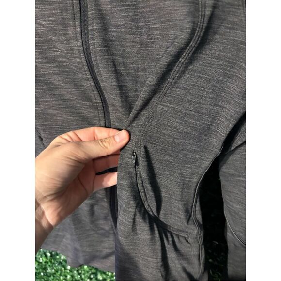 Lululemon Gait Keeper Jacket Full Up Zip in Heathered Black Size 4 - Picture 3 of 5